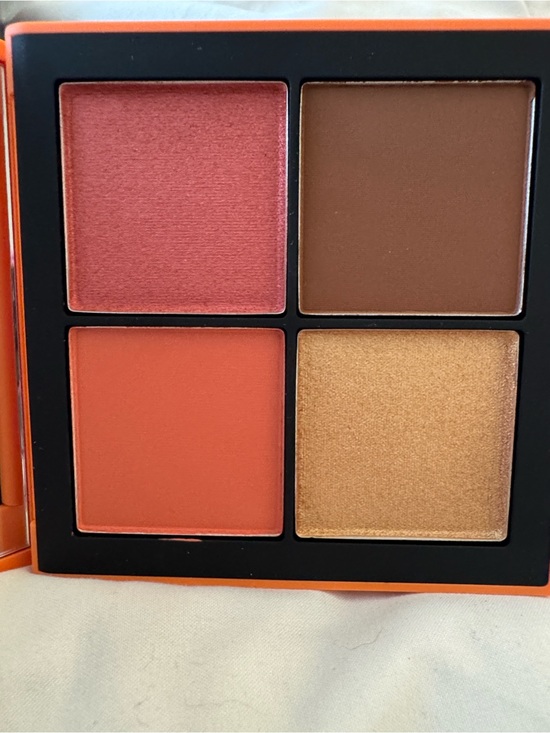 NARS Other - NARS hot escape Cheek Palette III